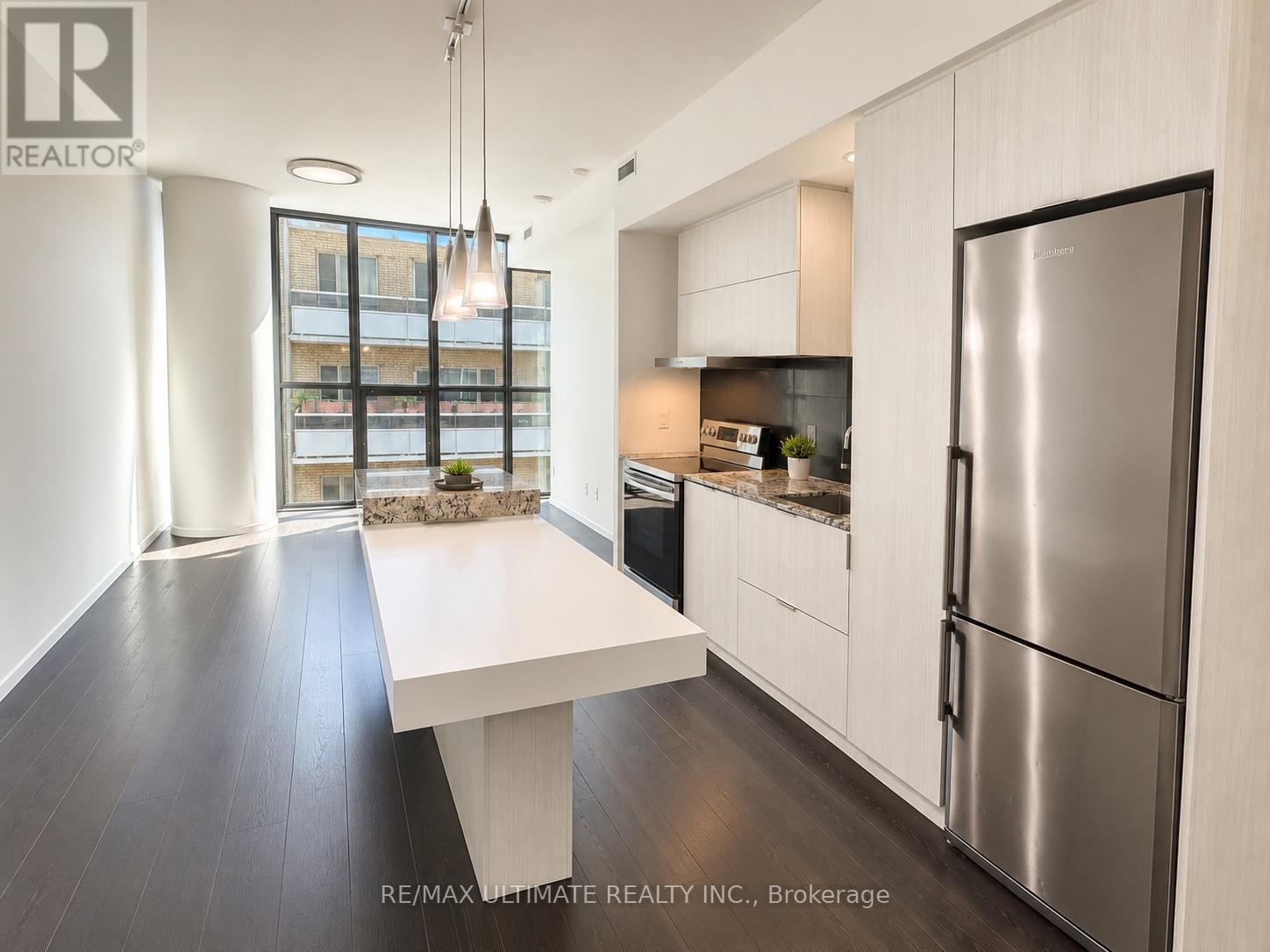 301 - 101 Charles Street E, Toronto, Ontario  M4Y 0A9 - Photo 3 - C13609786