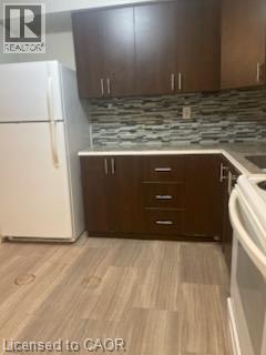 2251 Mountainside Drive Unit# 7, Burlington, Ontario  L7P 1B6 - Photo 6 - 40851361