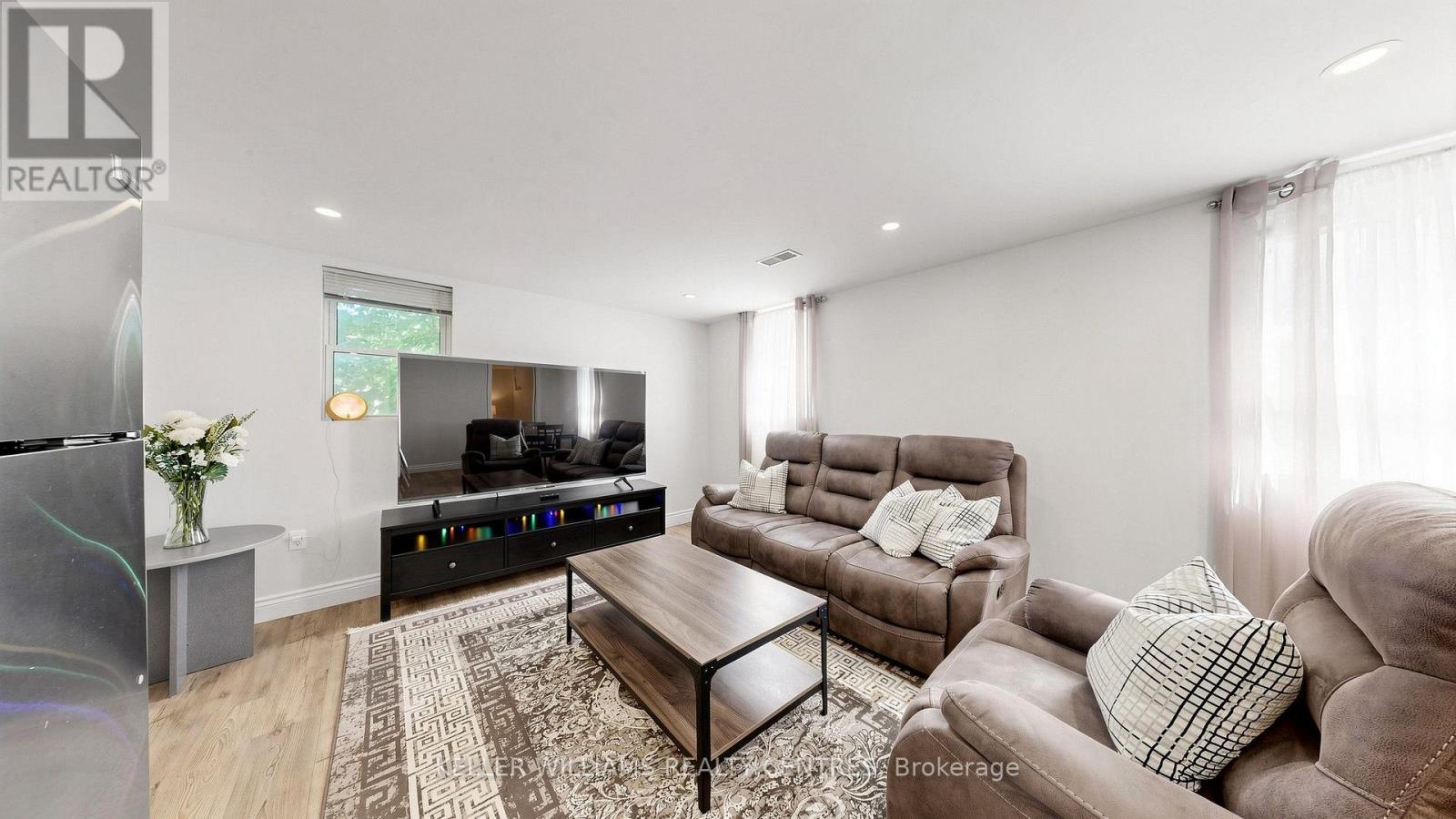 Lower - 185 Newton Street, Newmarket, Ontario  L3Y 3K6 - Photo 8 - N13609624