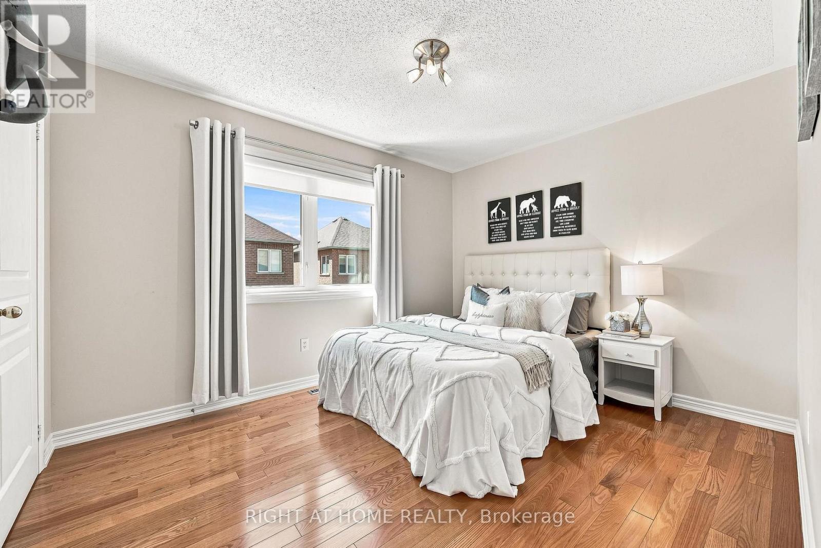 9 Grand Oak Drive, Richmond Hill, Ontario  L4E 4E8 - Photo 33 - N13609634