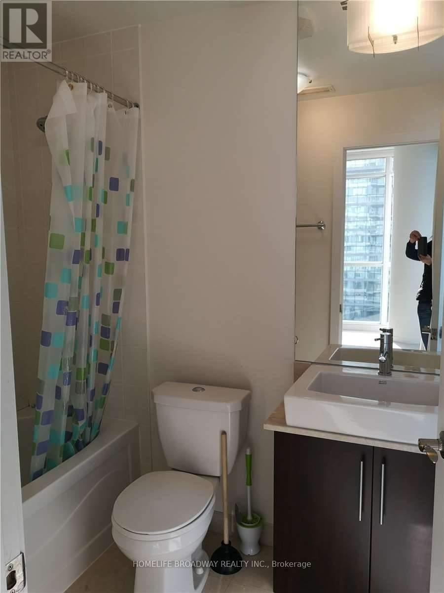 2602 - 65 Bremner Boulevard, Toronto, Ontario  M5J 0A7 - Photo 6 - C13608504