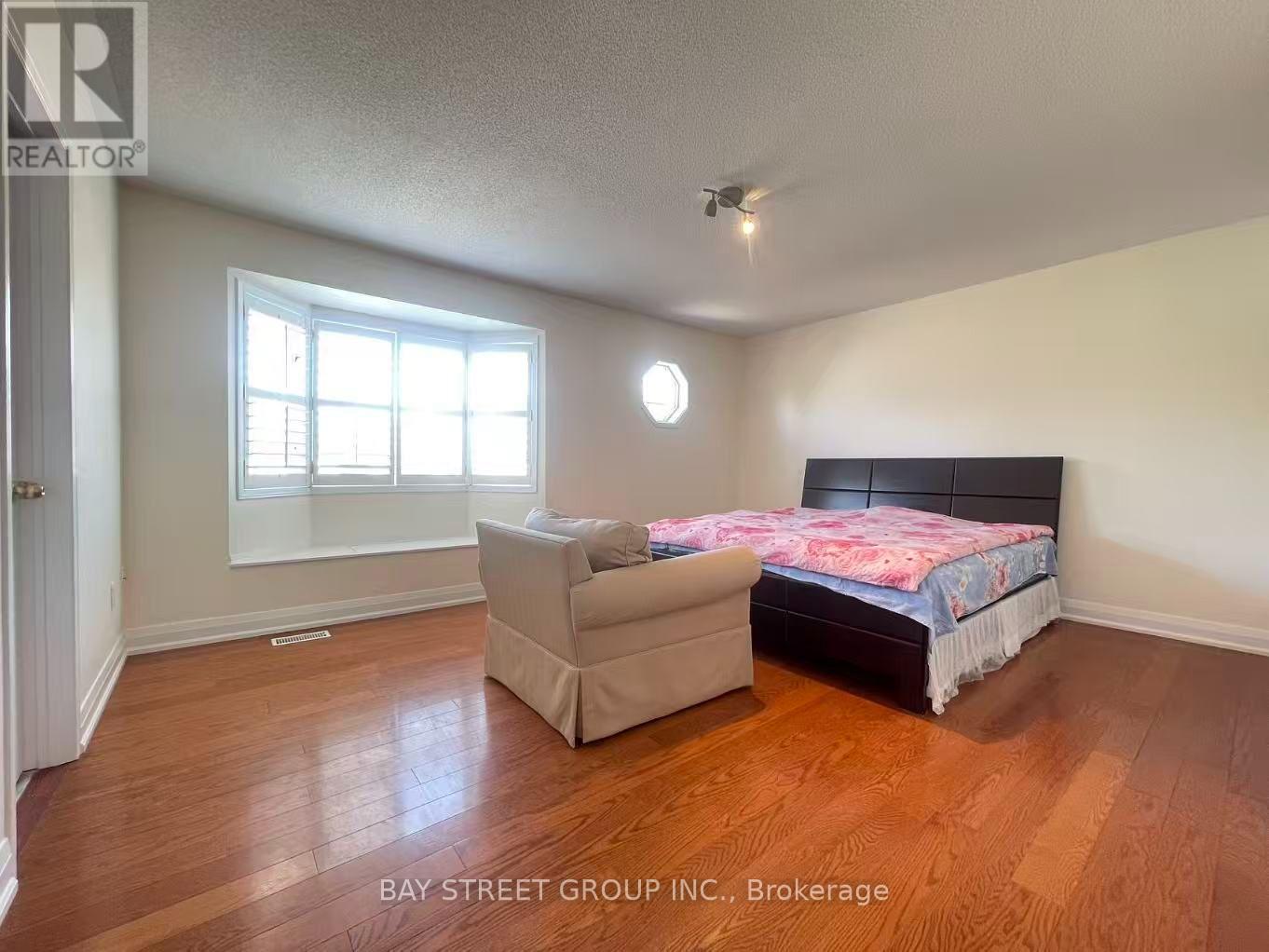 11 Belgrave Square, Markham, Ontario  L6C 2T1 - Photo 19 - N13565674
