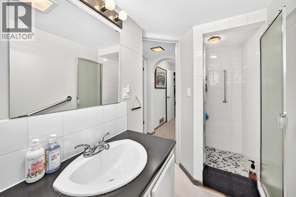 310 Huntham Place Ne, Calgary, Alberta  T2K 4G7 - Photo 30 - A2322466