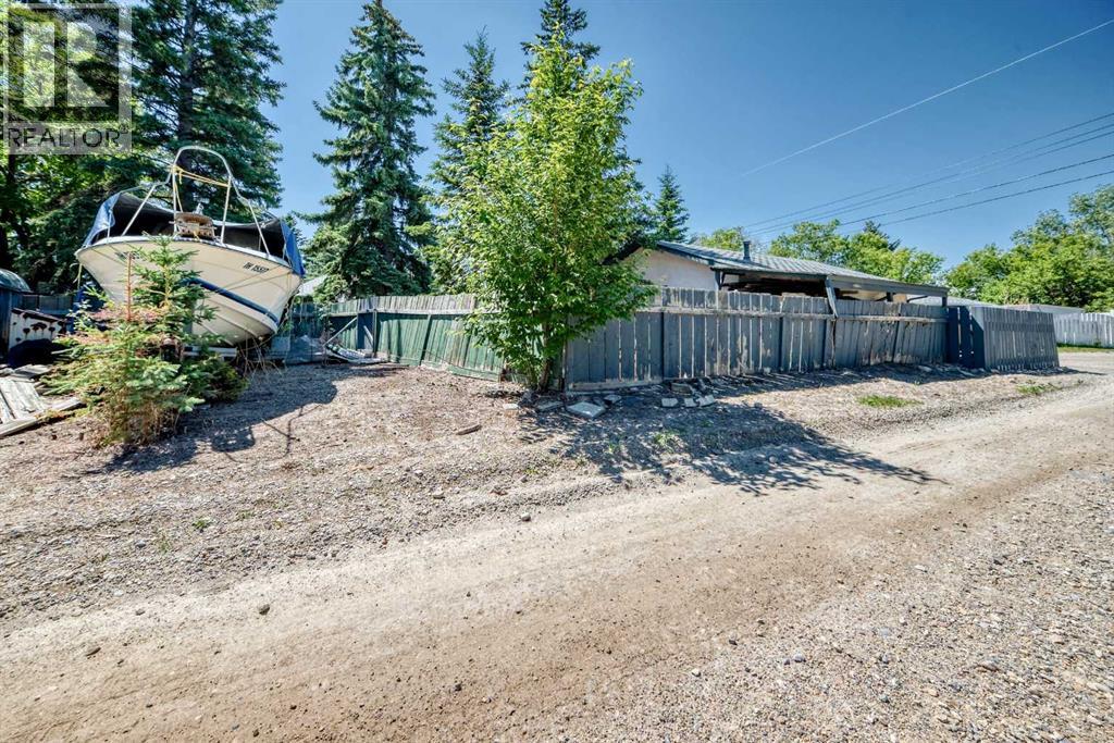 310 Huntham Place Ne, Calgary, Alberta  T2K 4G7 - Photo 45 - A2322466