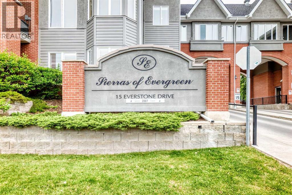 161, 15 Everstone Drive SW, Calgary, Alberta  T2Y 5B5 - Photo 5 - A2325045