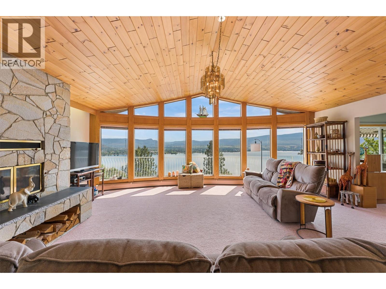 2157 Alexander Place, Kelowna, British Columbia  V1Z 2X5 - Photo 6 - 10388112