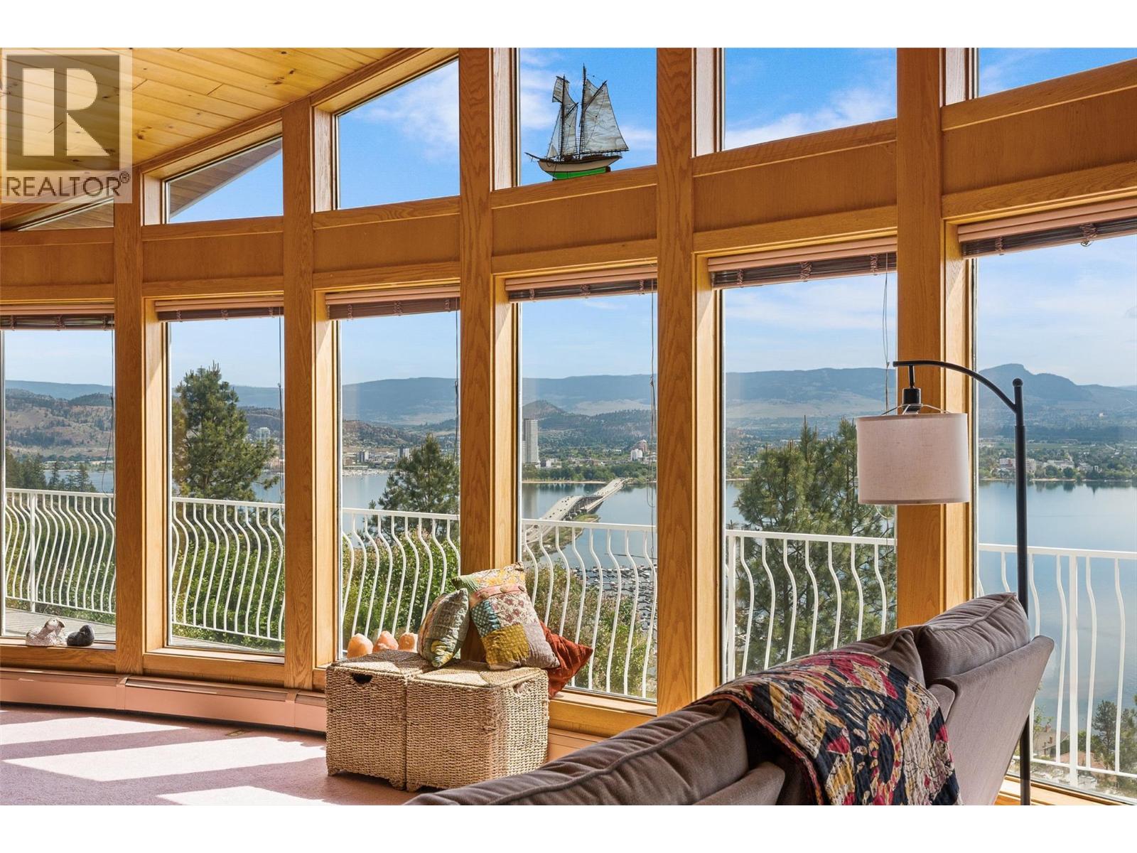 2157 Alexander Place, Kelowna, British Columbia  V1Z 2X5 - Photo 10 - 10388112
