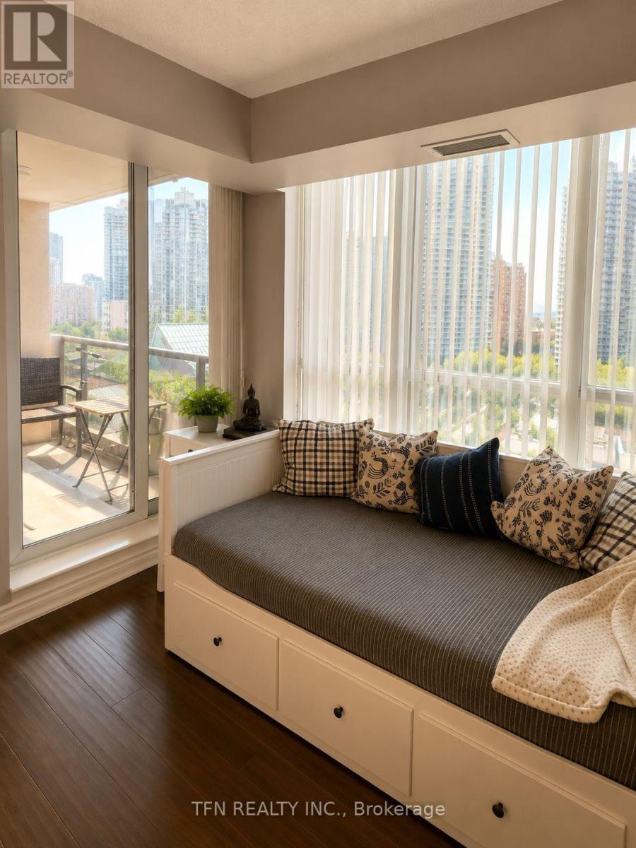1101 - 4080 Living Arts Drive, Mississauga, Ontario  L5B 4N3 - Photo 15 - W13609696