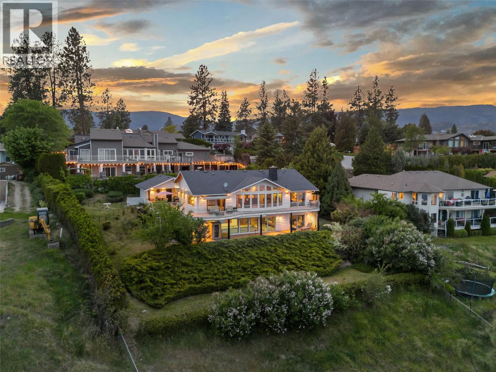 2157 Alexander Place, Kelowna, British Columbia  V1Z 2X5 - Photo 74 - 10388112