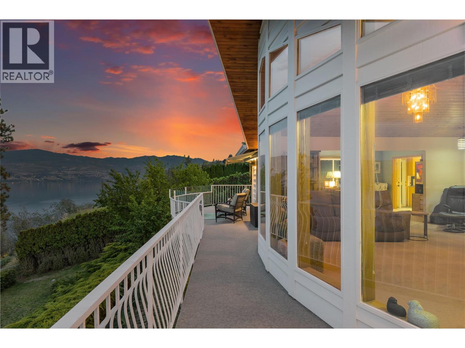 2157 Alexander Place, Kelowna, British Columbia  V1Z 2X5 - Photo 79 - 10388112