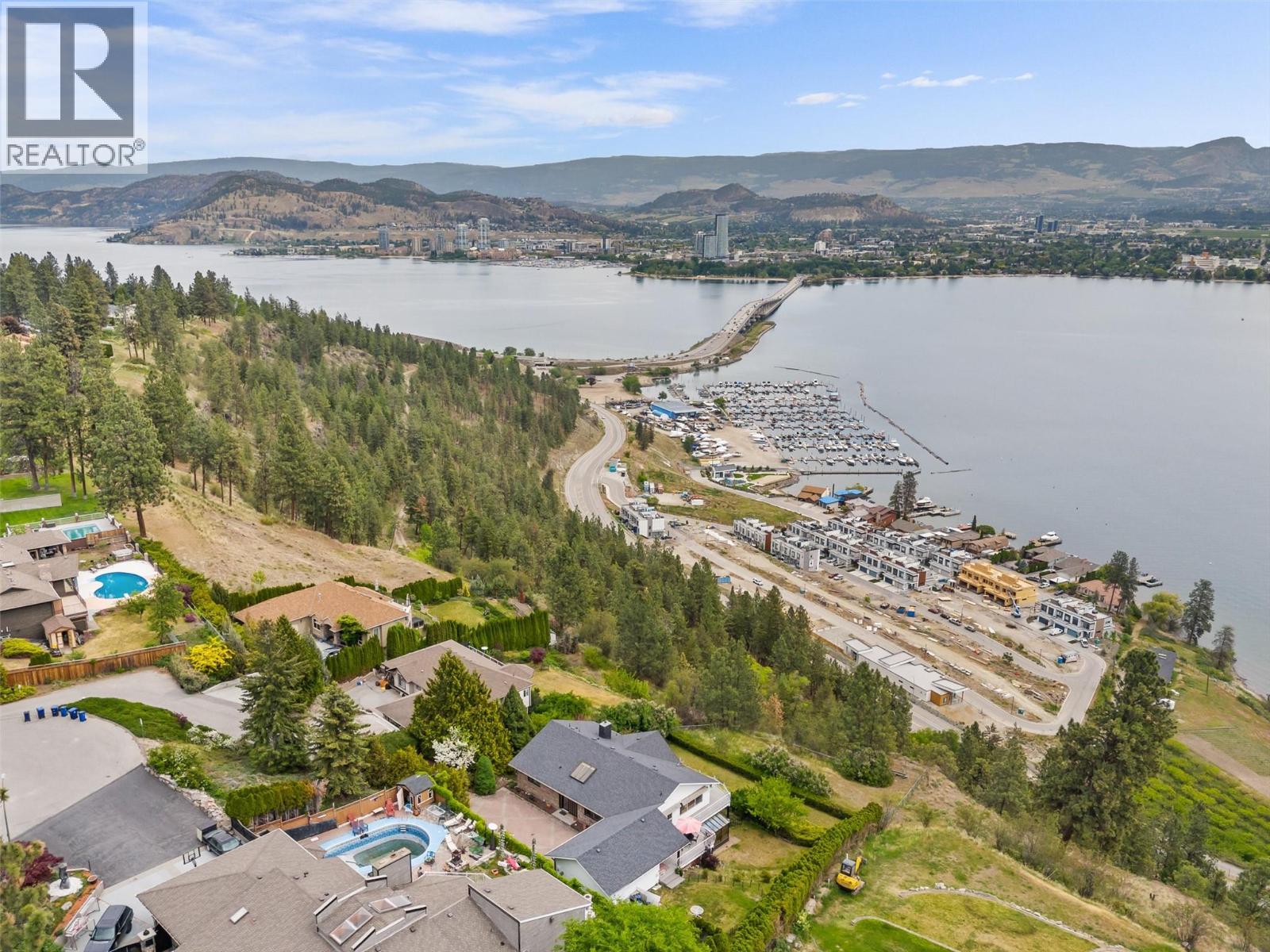 2157 Alexander Place, Kelowna, British Columbia  V1Z 2X5 - Photo 61 - 10388112