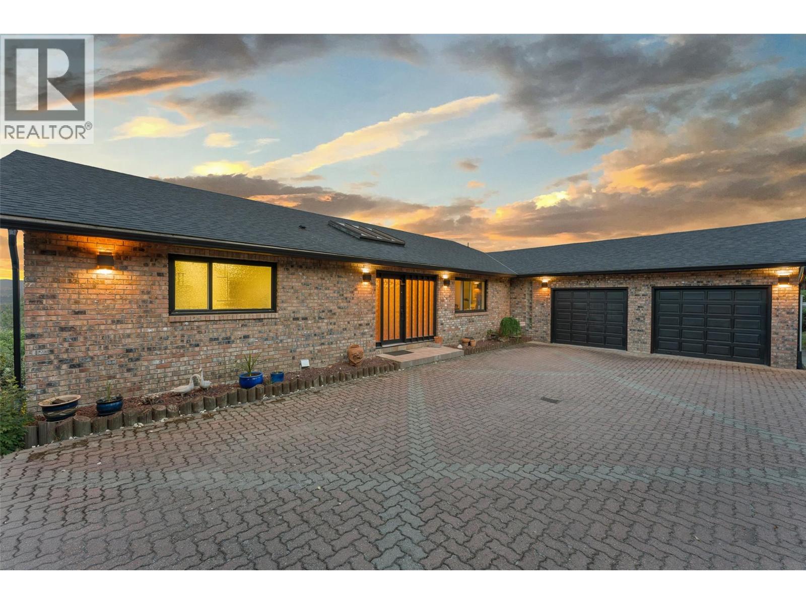 2157 Alexander Place, Kelowna, British Columbia  V1Z 2X5 - Photo 68 - 10388112