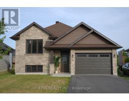 86 CAMERON CRESCENT, Cornwall, Ontario