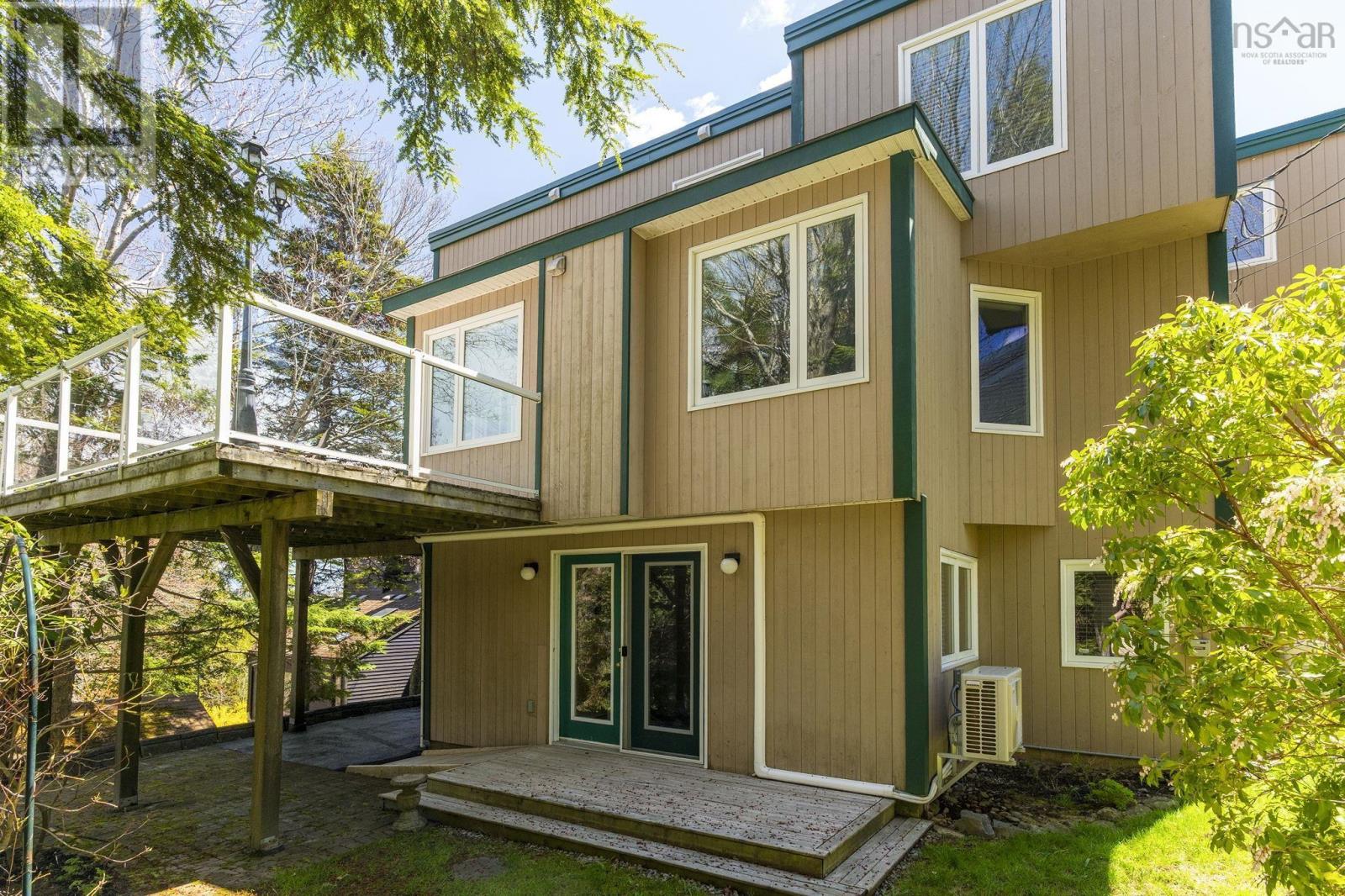 69 Bayview Road, Clayton Park, Nova Scotia B3M 1N8 - Photo 3 - 202611063
