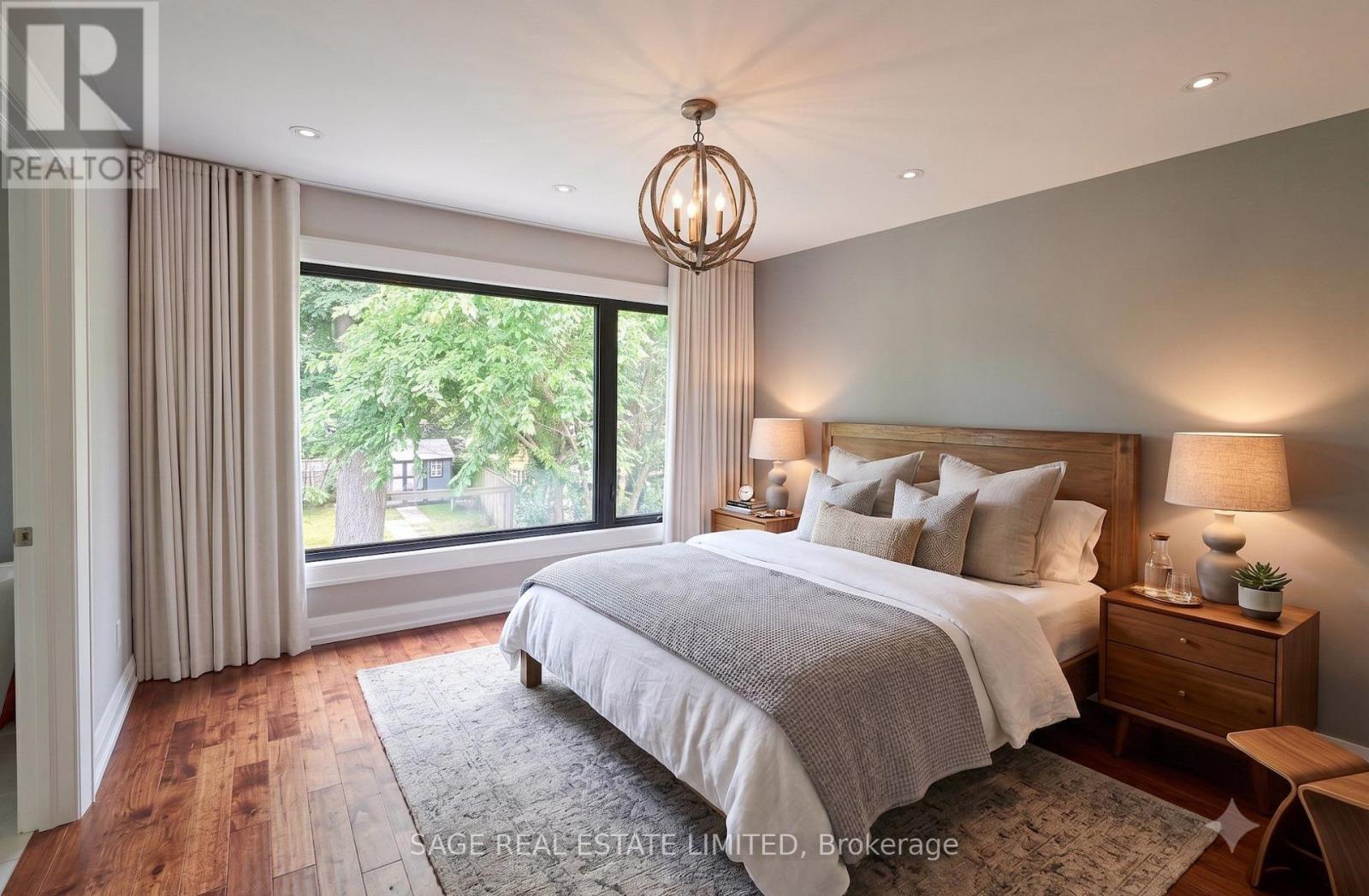 38 Baby Point Road, Toronto, Ontario  M6S 2B8 - Photo 9 - W13561538
