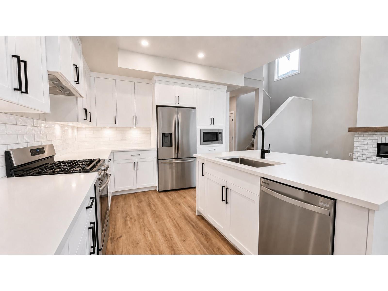 2013 Sparrow Hawk Place, Mt Woodside, Agassiz, British Columbia  V0M 1A1 - Photo 16 - R3146184