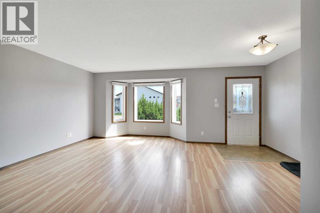 45 Winston Place, Blackfalds, Alberta  T4M 0K9 - Photo 5 - A2321638