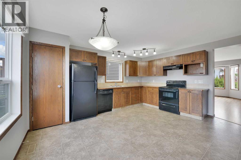 45 Winston Place, Blackfalds, Alberta  T4M 0K9 - Photo 7 - A2321638