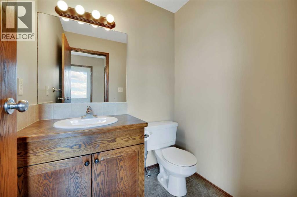 45 Winston Place, Blackfalds, Alberta  T4M 0K9 - Photo 10 - A2321638