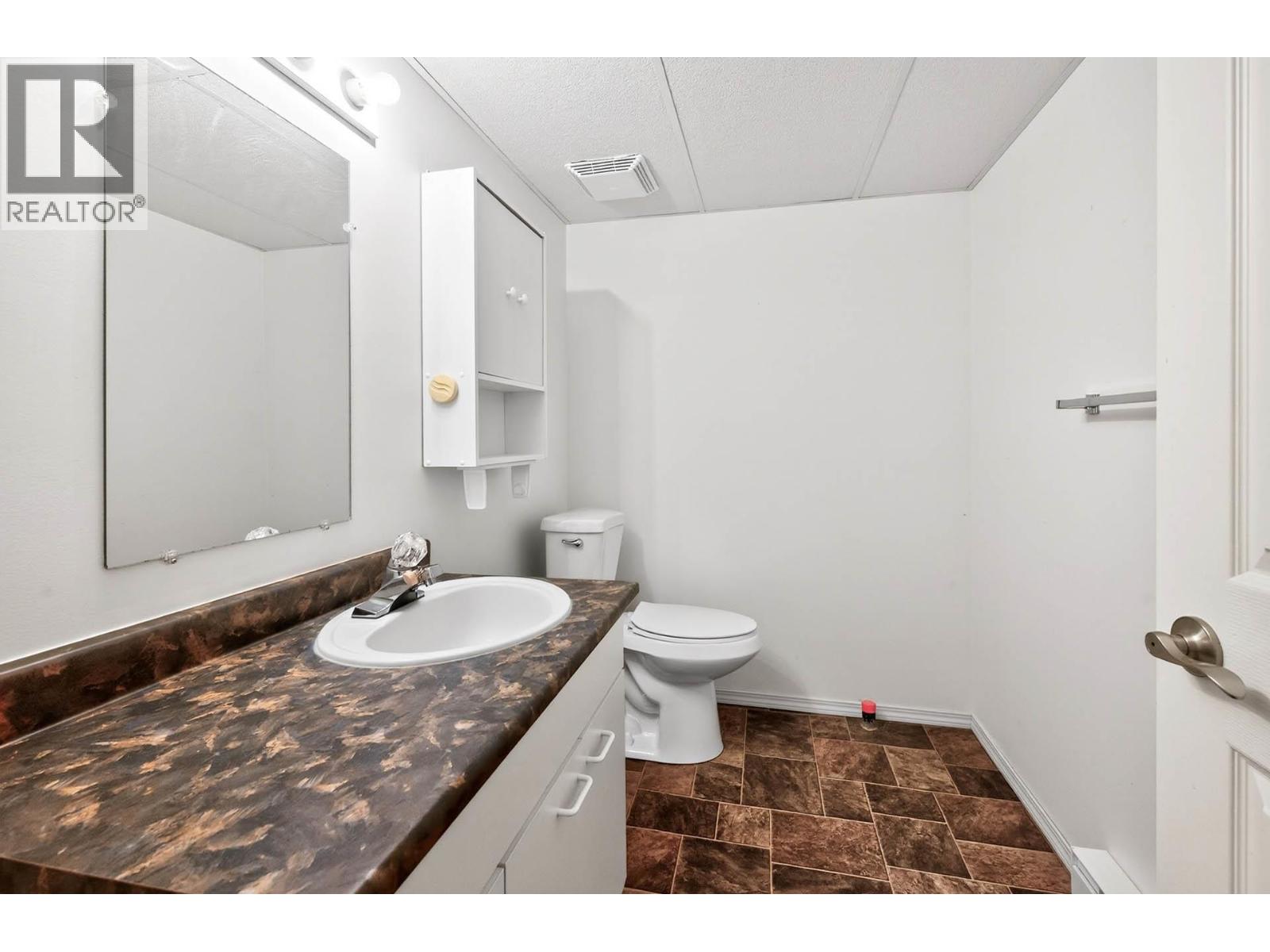 1195 14th Street Unit# 14, Kamloops, British Columbia  v2b 5v2 - Photo 22 - 10387618