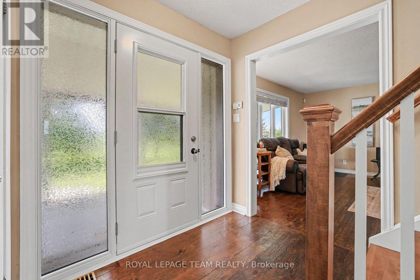 2710 Pollock Road, Ottawa, Ontario  K0A 2Z0 - Photo 4 - X13609876