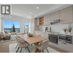 655 422 E 3RD STREET, North Vancouver, British Columbia