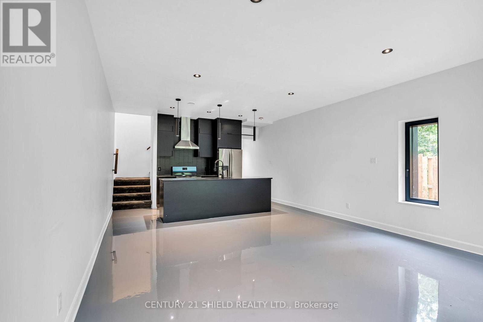 6645 Glen Walter Park Road, South Glengarry, Ontario K6H 5R5 - Photo 7 - X13609856
