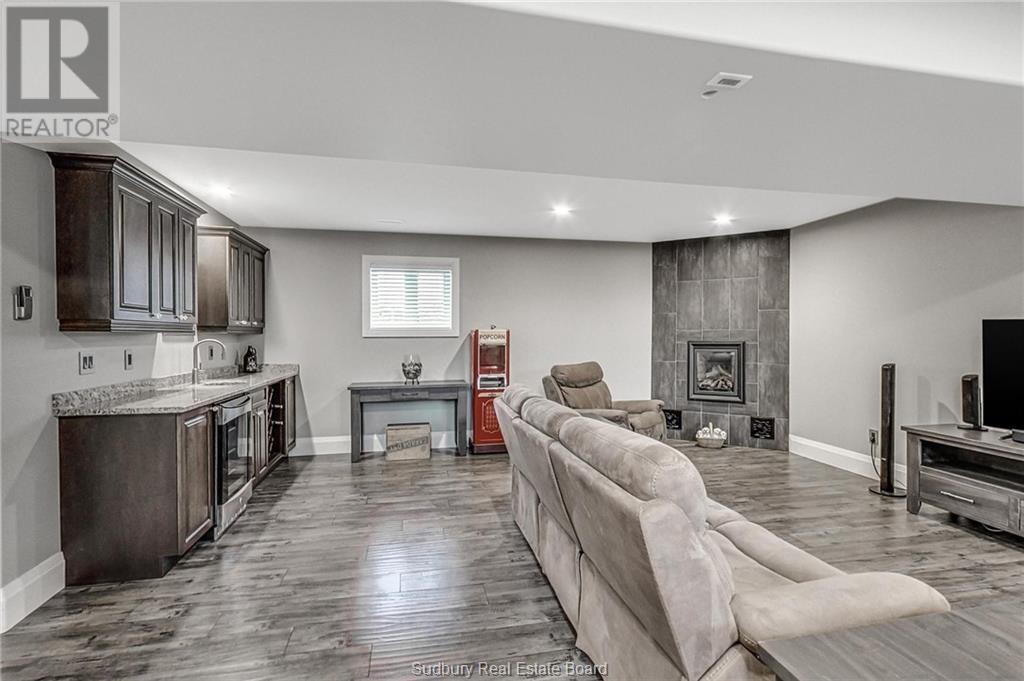 9 Rollande Street, Markstay, Ontario  P0M 2G0 - Photo 18 - 2129390