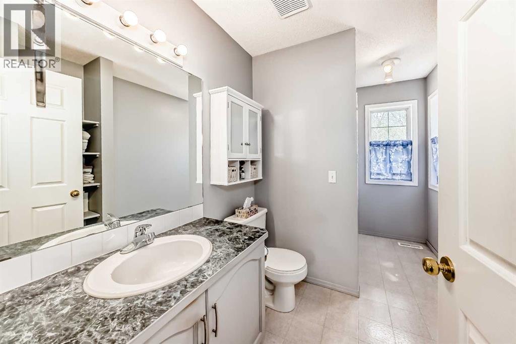15 Citadel Meadow Crescent Nw, Calgary, Alberta  T3G 4Z1 - Photo 23 - A2318242