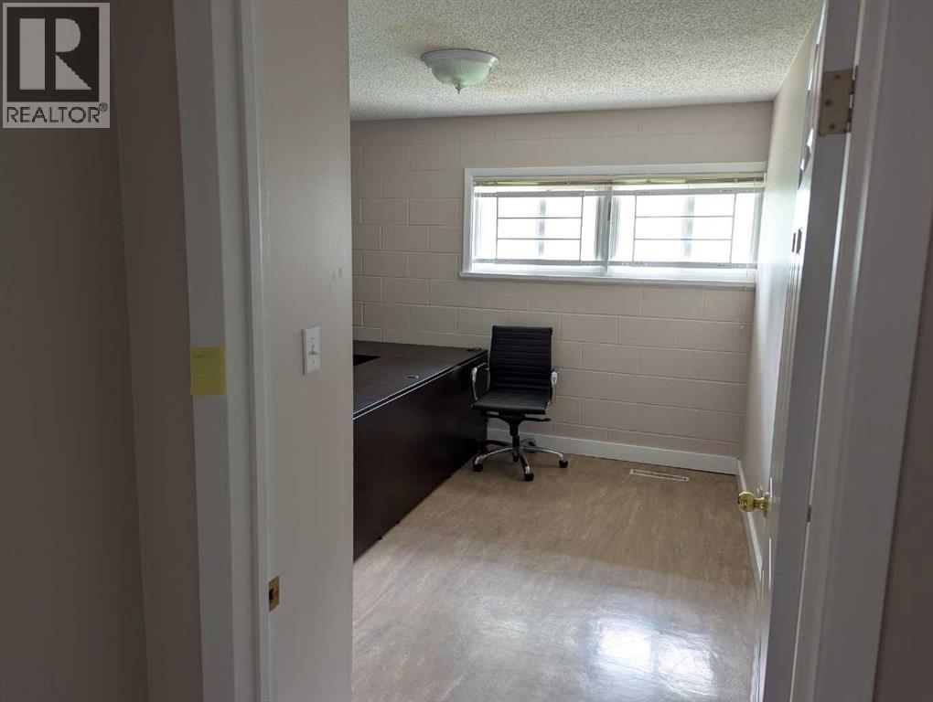 3060 17 Avenue SW, Calgary, Alberta  T3E 7G8 - Photo 9 - A2332551