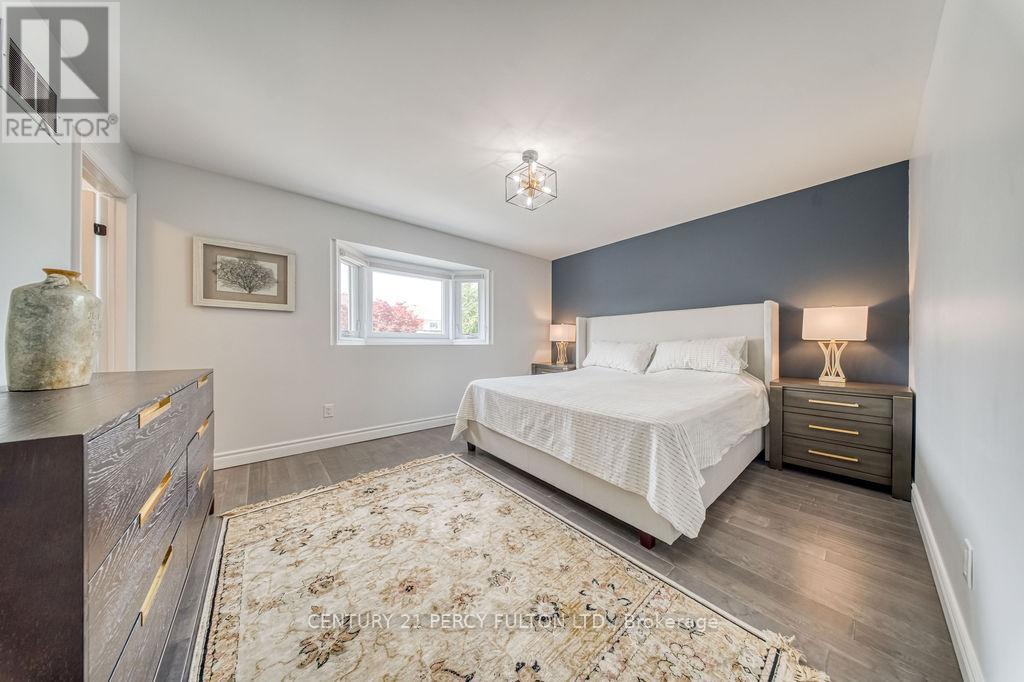 18 Booth Crescent, Ajax, Ontario  L1Z 1H6 - Photo 23 - E13513870