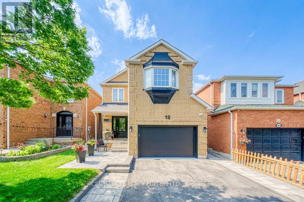 18 Booth Crescent, Ajax, Ontario  L1Z 1H6 - Photo 3 - E13513870