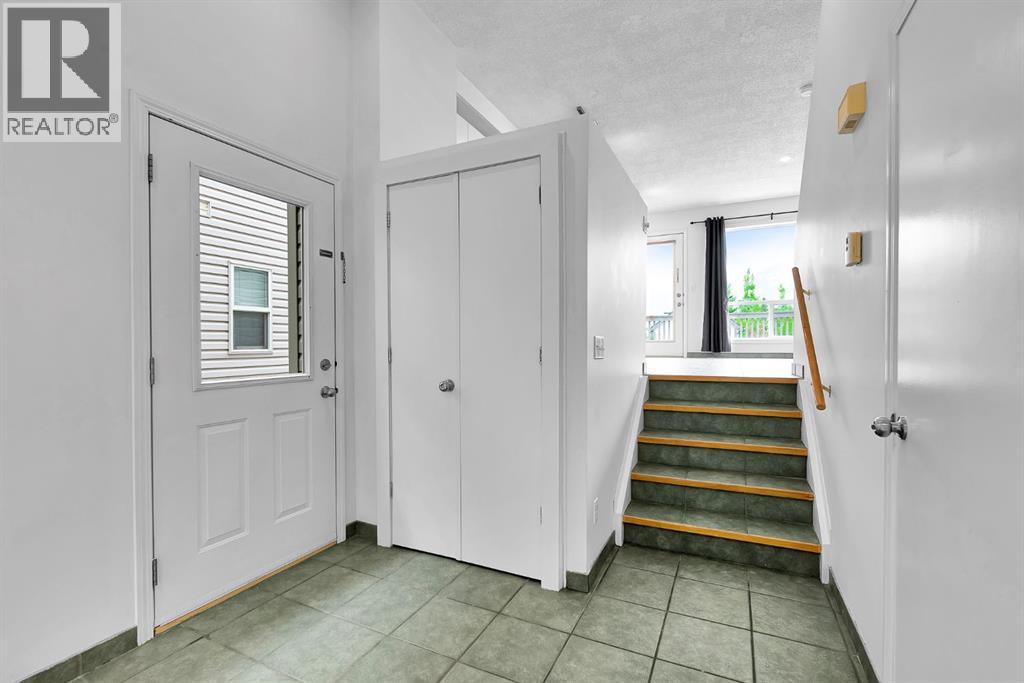 952 Wilson Way, Canmore, Alberta  T1W 2Z4 - Photo 5 - A2331144