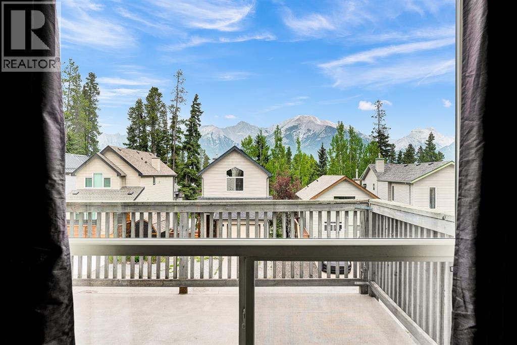 952 Wilson Way, Canmore, Alberta  T1W 2Z4 - Photo 18 - A2331144