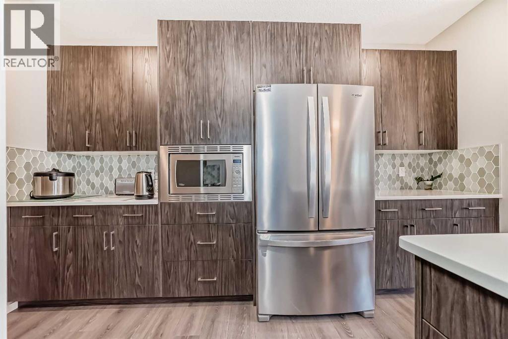 17 Walgrove Manor Se, Calgary, Alberta  T2X 4C8 - Photo 6 - A2310439