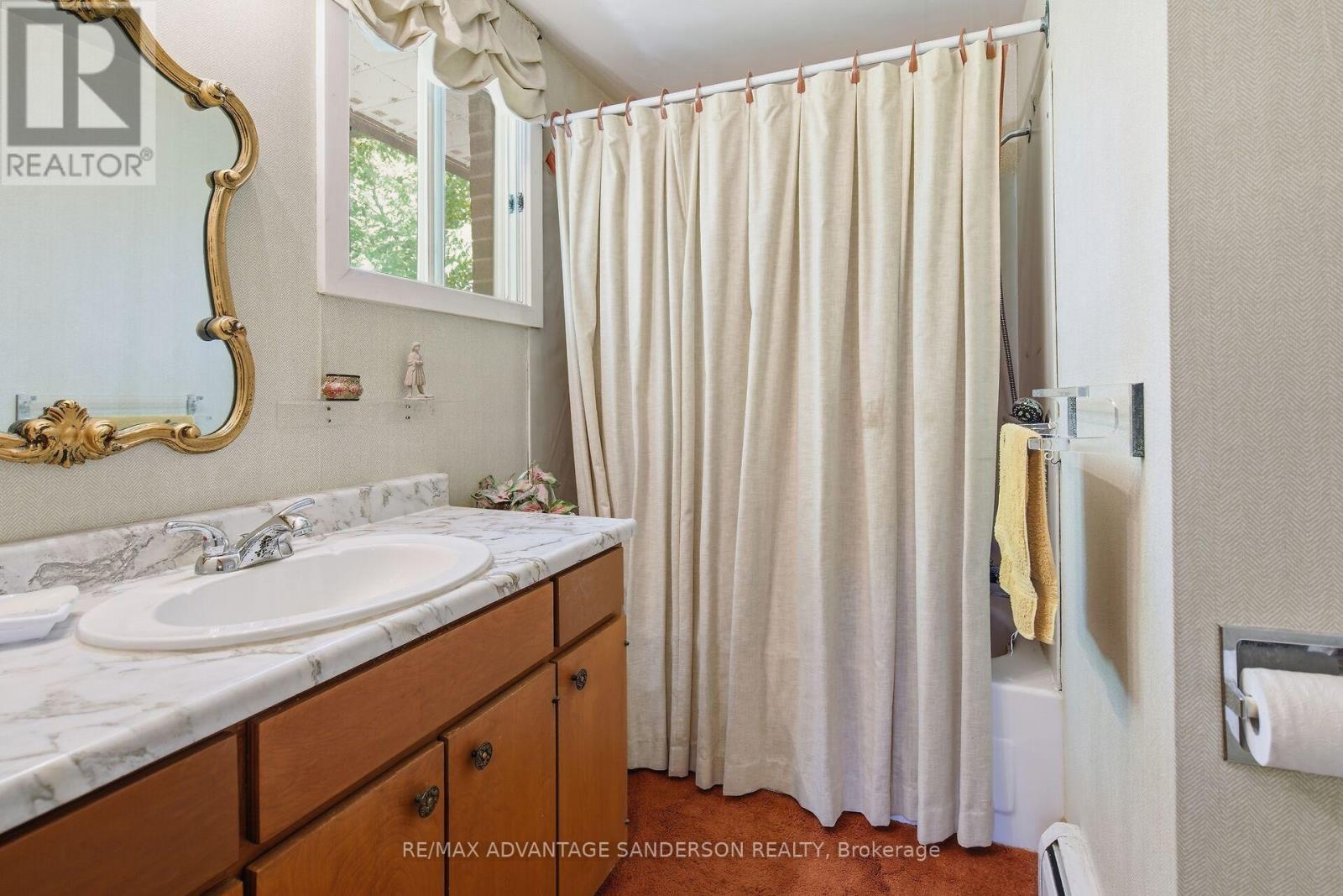 1502 Winter Drive, Adelaide Metcalfe, Ontario  N7G 3H5 - Photo 37 - X13610100
