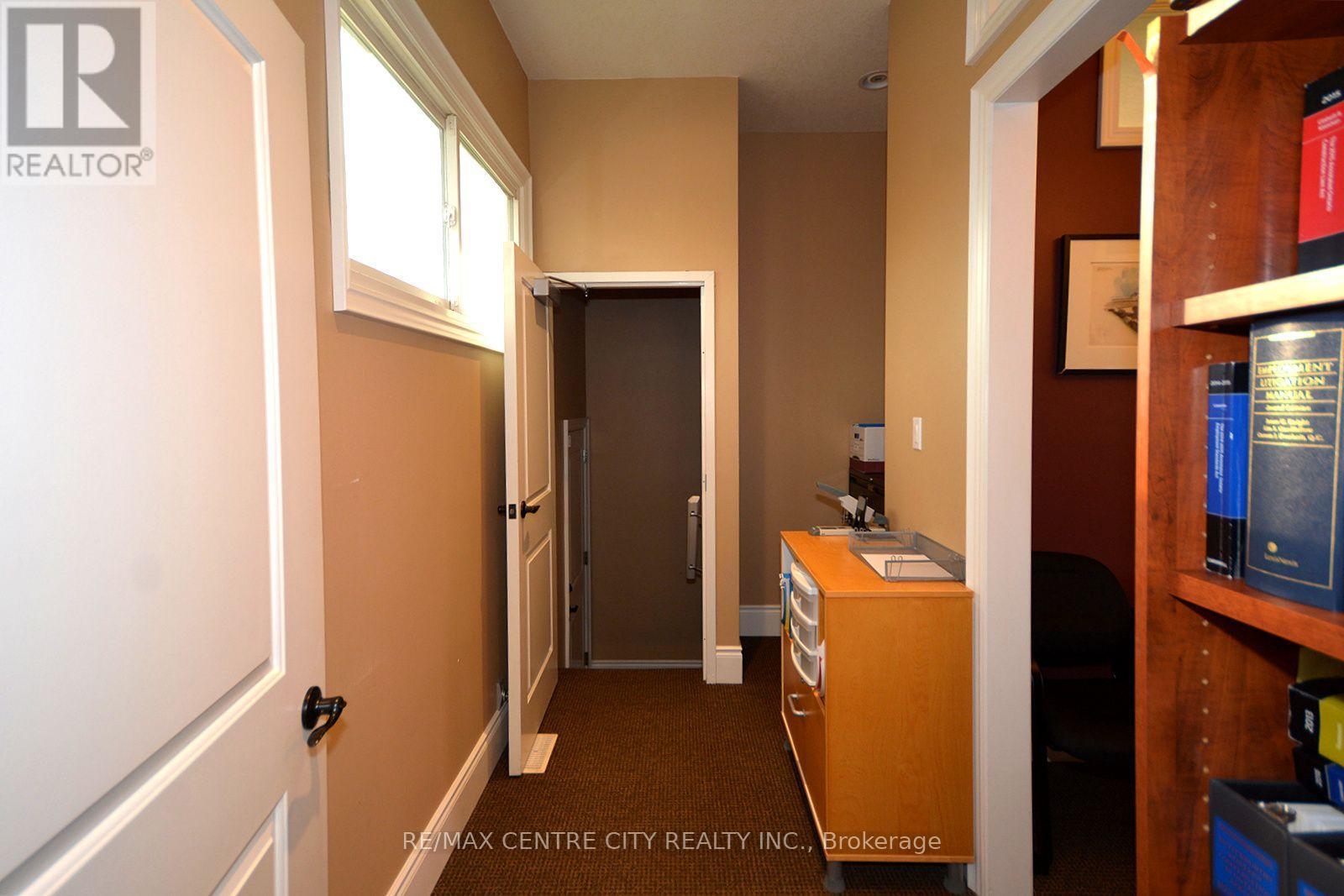 4346 Colonel Talbot Road, London South, Ontario  N6V 1P9 - Photo 10 - X13610172
