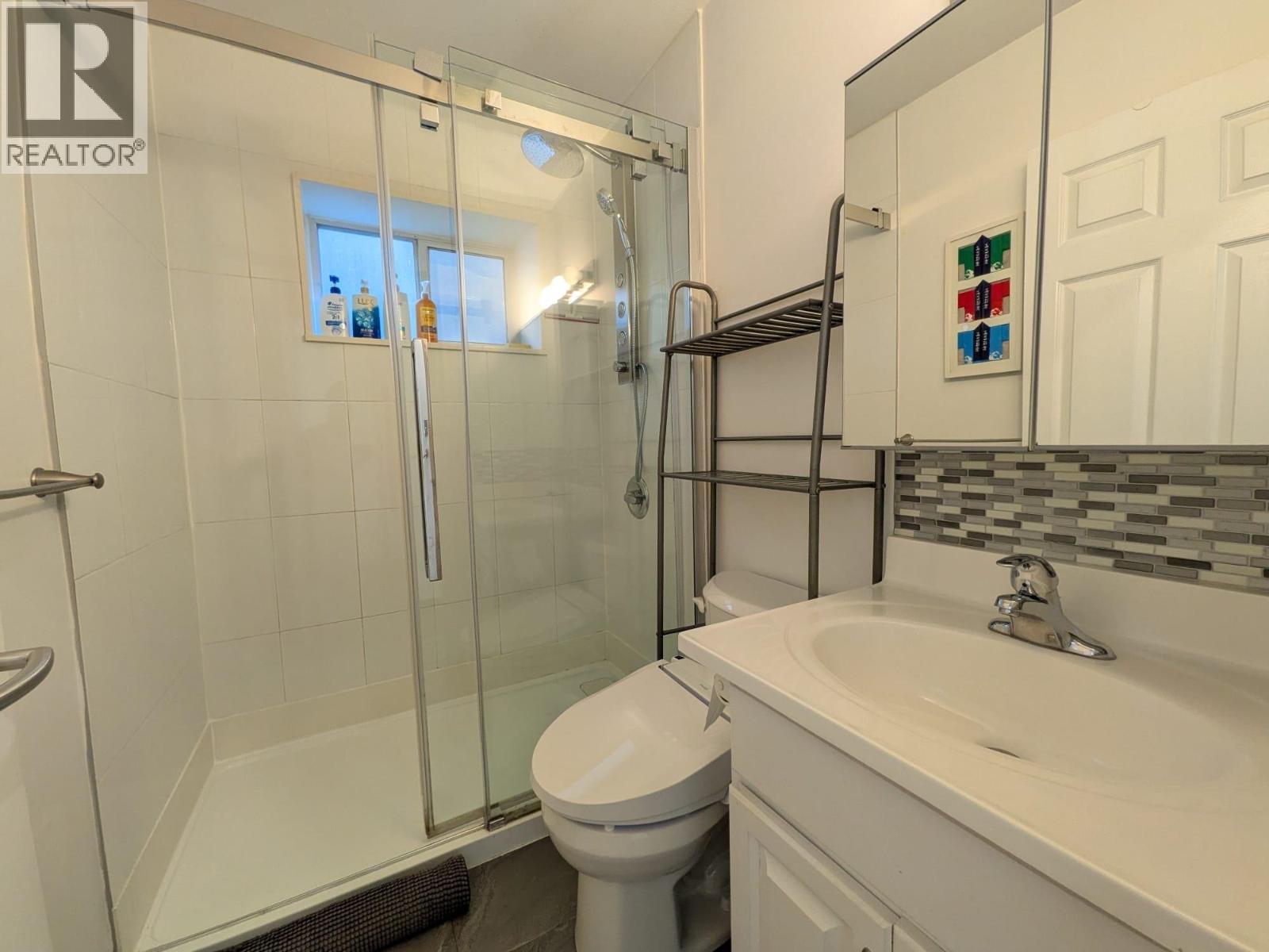 Basement 5026 Dominion Street, Burnaby, British Columbia  V5G 1C9 - Photo 10 - R3146942