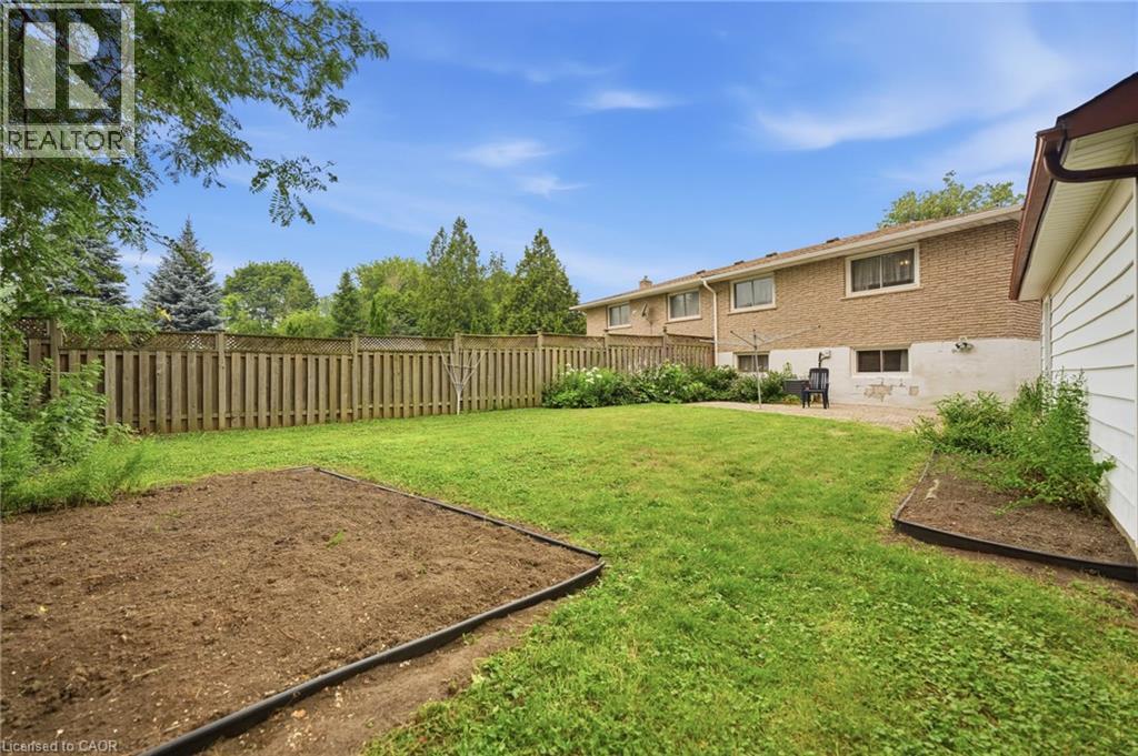 303 Wendover Drive, Hamilton, Ontario  L9C 5X5 - Photo 32 - 40848331
