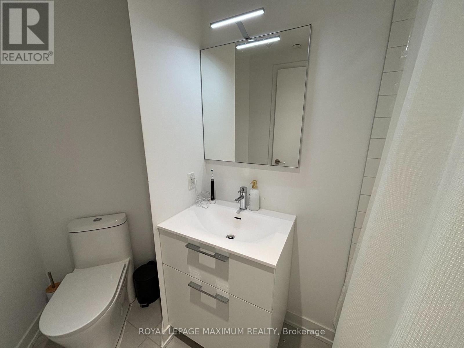 805 - 200 Sudbruy Street, Toronto, Ontario  M6J 0H1 - Photo 8 - C13610174
