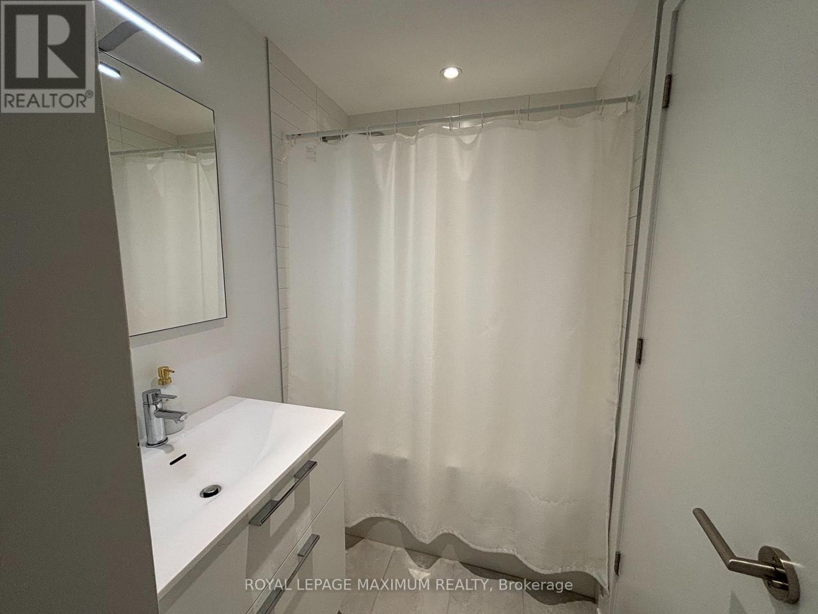 805 - 200 Sudbruy Street, Toronto, Ontario  M6J 0H1 - Photo 9 - C13610174