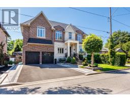 49 VERWOOD AVENUE, Toronto, Ontario