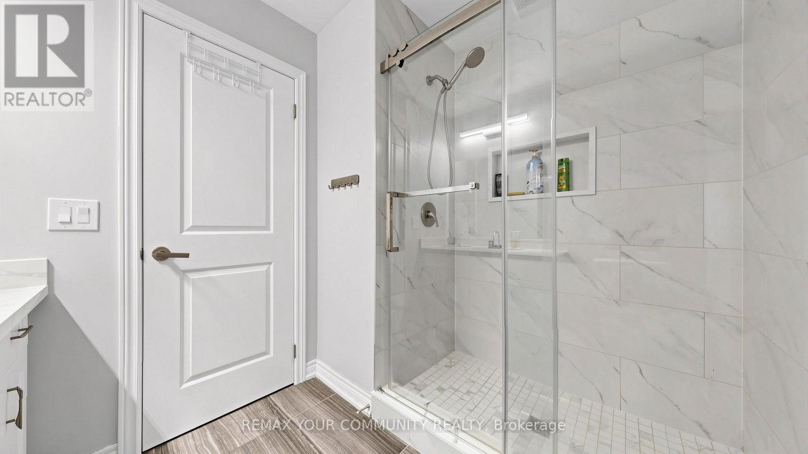 3 Frederick Pearson Street, East Gwillimbury, Ontario  L9N 0R9 - Photo 35 - N13609954