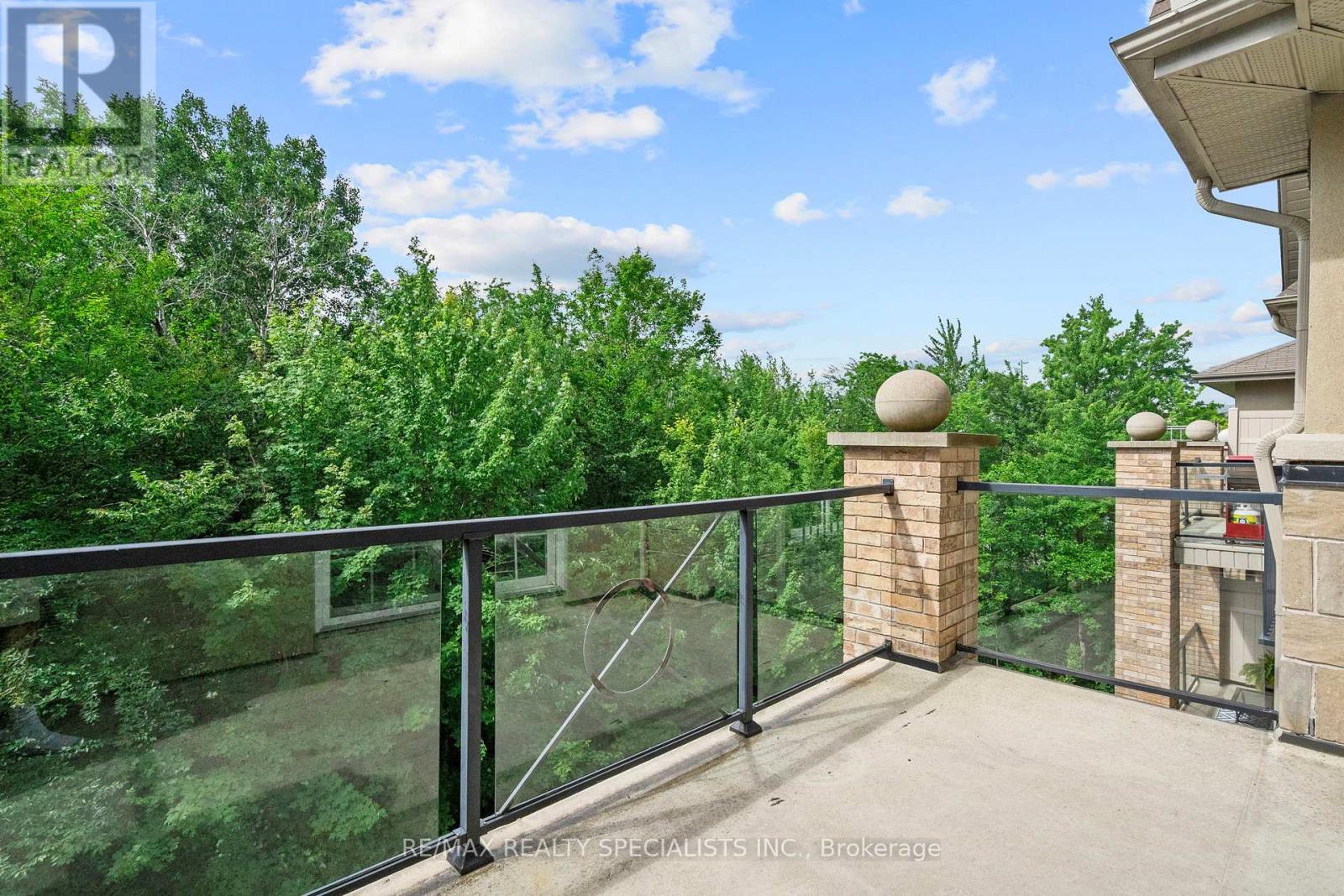 41 Ferndale Drive S, Barrie (Ardagh), Ontario  L4N 5T6 - Photo 2 - S13610096