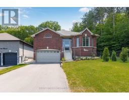 31 REVOL ROAD, Penetanguishene, Ontario