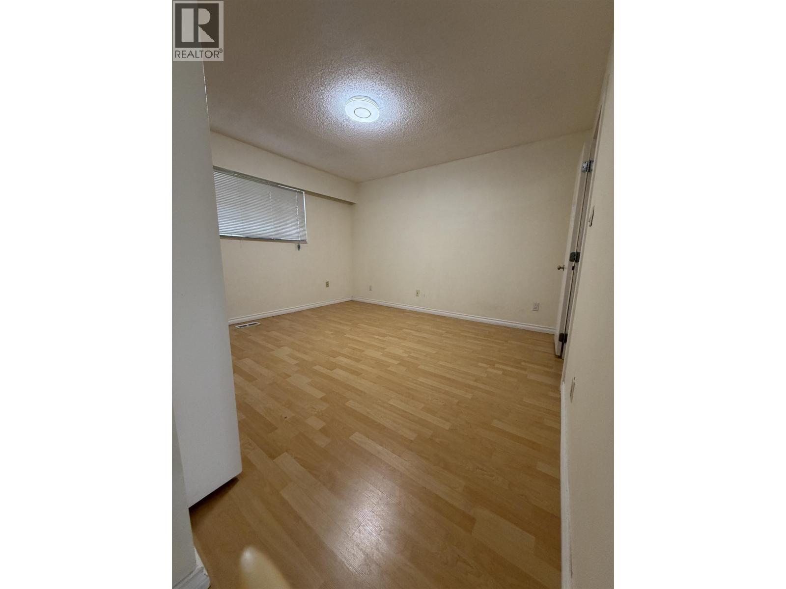 5794 Lanark Street, Vancouver, British Columbia  V5P 2Y5 - Photo 8 - R3134387