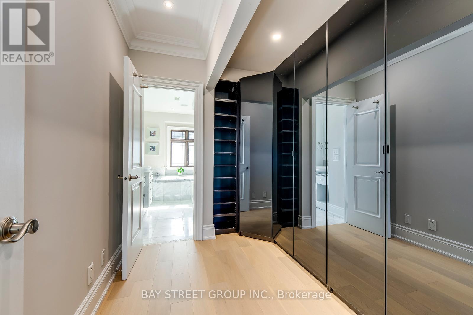 452 Avon Crescent, Oakville, Ontario  L6J 2T3 - Photo 35 - W13610076