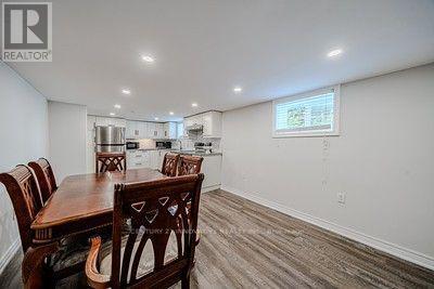 60 Dorking Crescent, Toronto, Ontario  M3M 2B6 - Photo 34 - W13610218