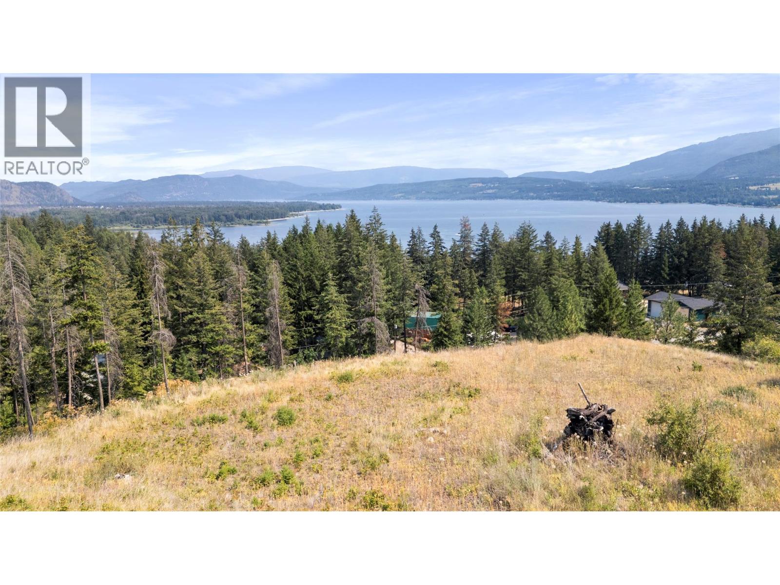 1353 Lee Creek Drive, Lee Creek, British Columbia  V0E 1M4 - Photo 6 - 10395984