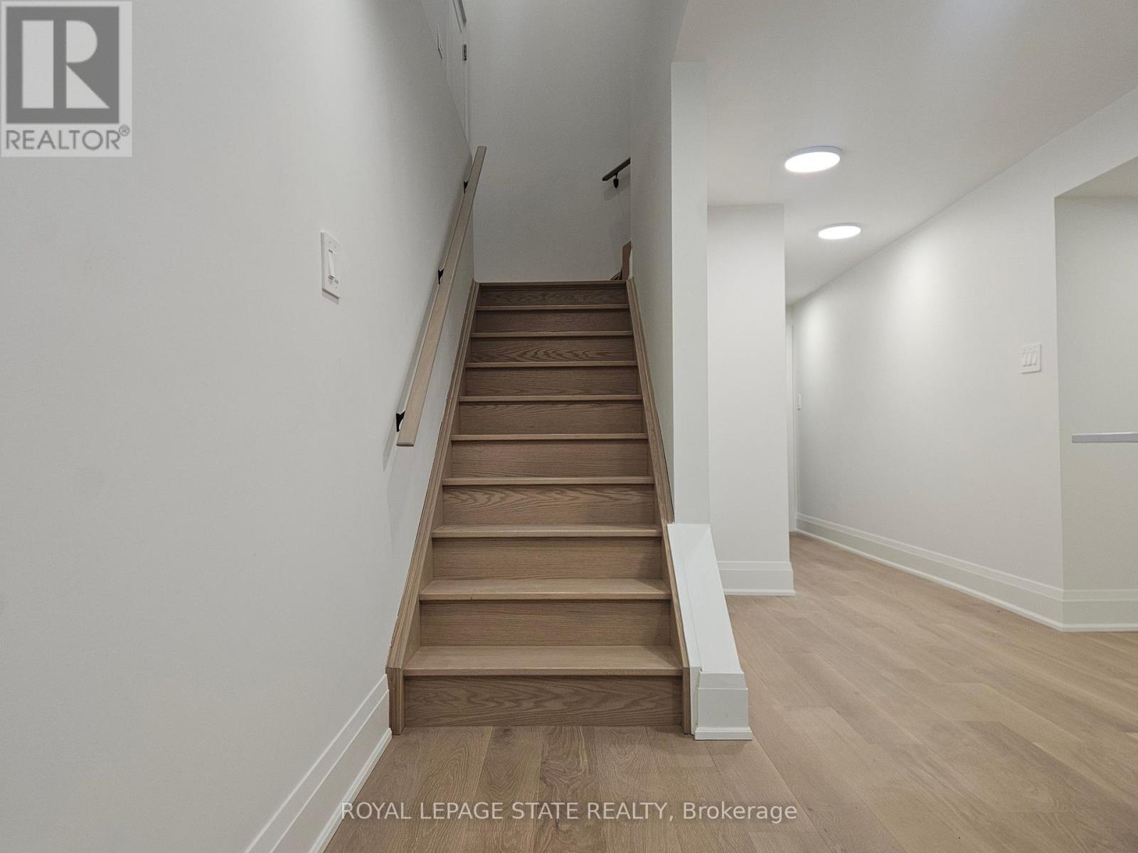 Lower - 115 Chesley Street, Hamilton, Ontario  L9C 3V9 - Photo 2 - X13610010